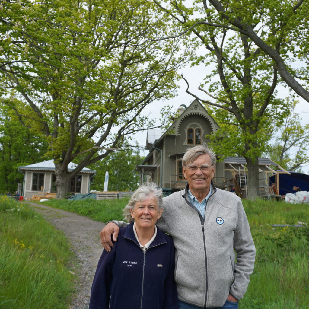 Kerstin_och_Gunnar_årets_byggnadsvårdare_2026